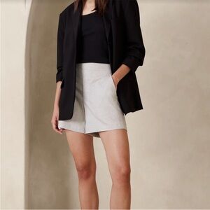 Banana Republic Linen Blend Easy Shorts in Flax